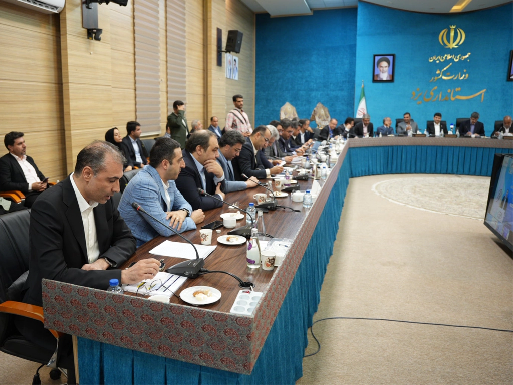دومین سایت 5G ایرانسل در یزد توسط وزیر ارتباطات افتتاح شد